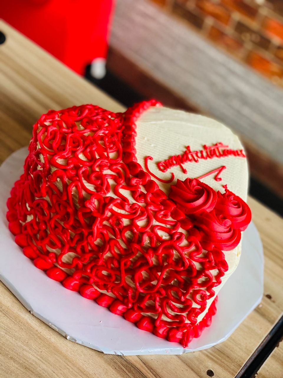 RED HEART CAKE 