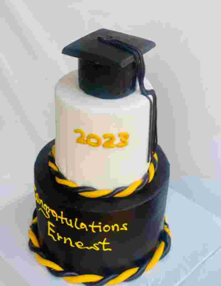 graduation cakes