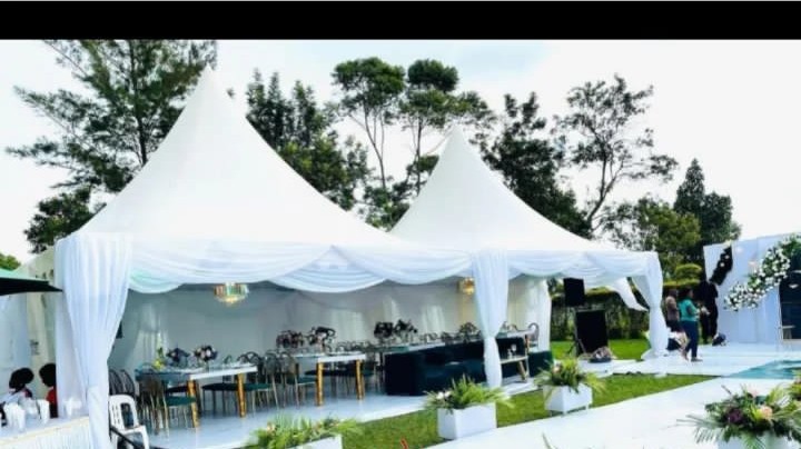 100 seater double cone tent