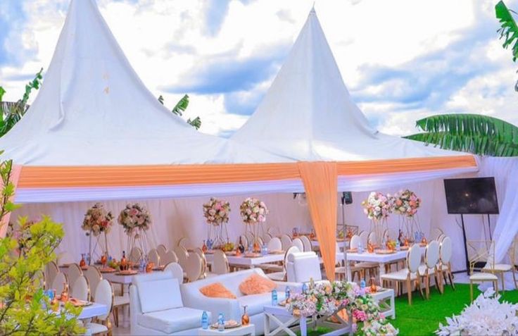 100 seater pergola tent