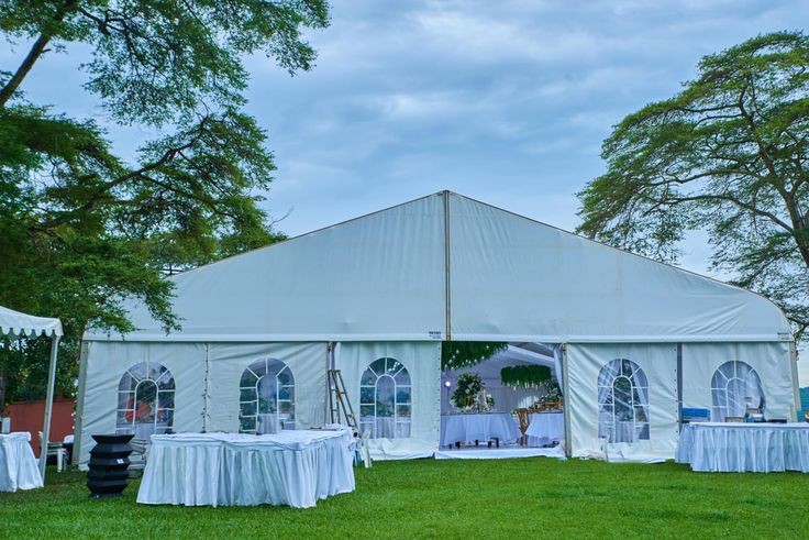 mega 500 seater tent