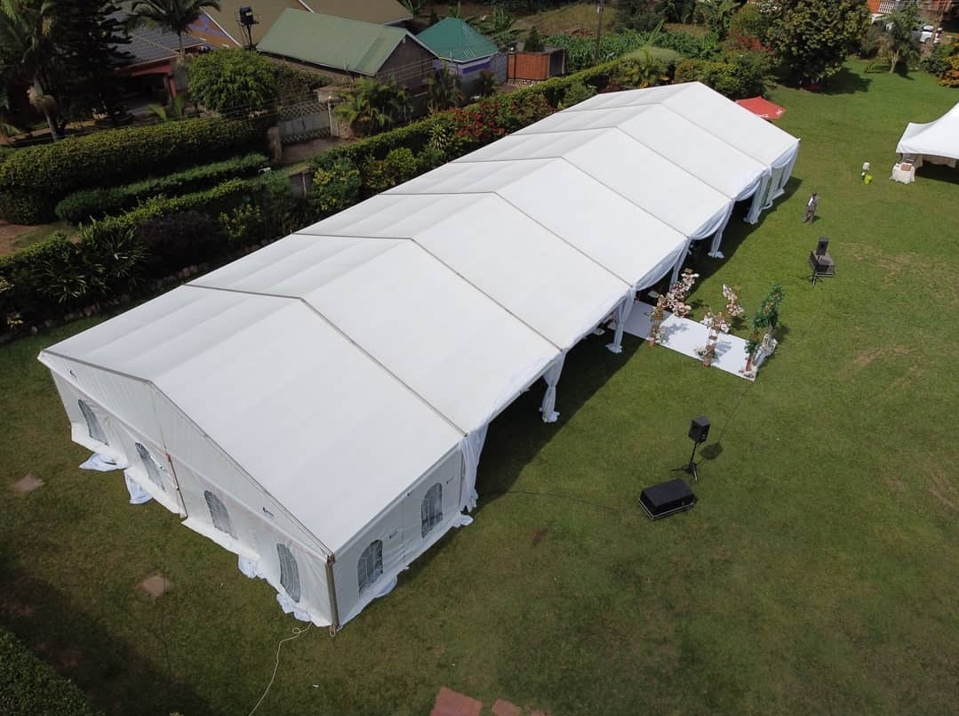 Mega Tent 1'