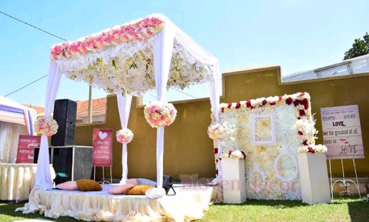 kukyala truss decor 