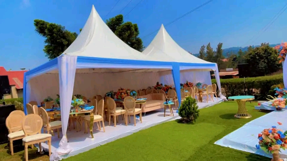 pargola 100 seater tent