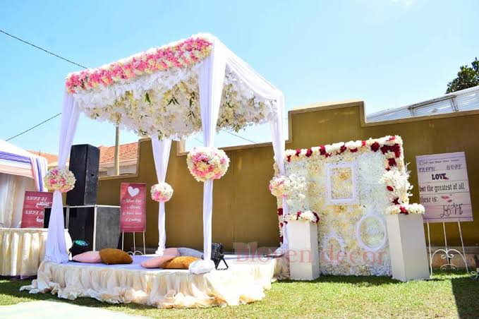 Gazebo and Photobooth 