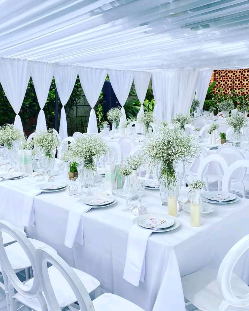 white wedding deco