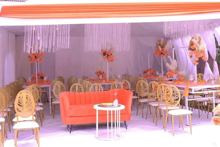 introduction decor