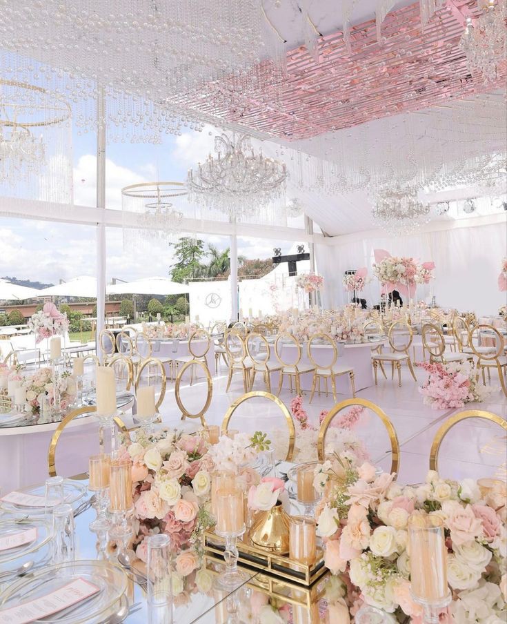 amazing wedding table and chairs setting 