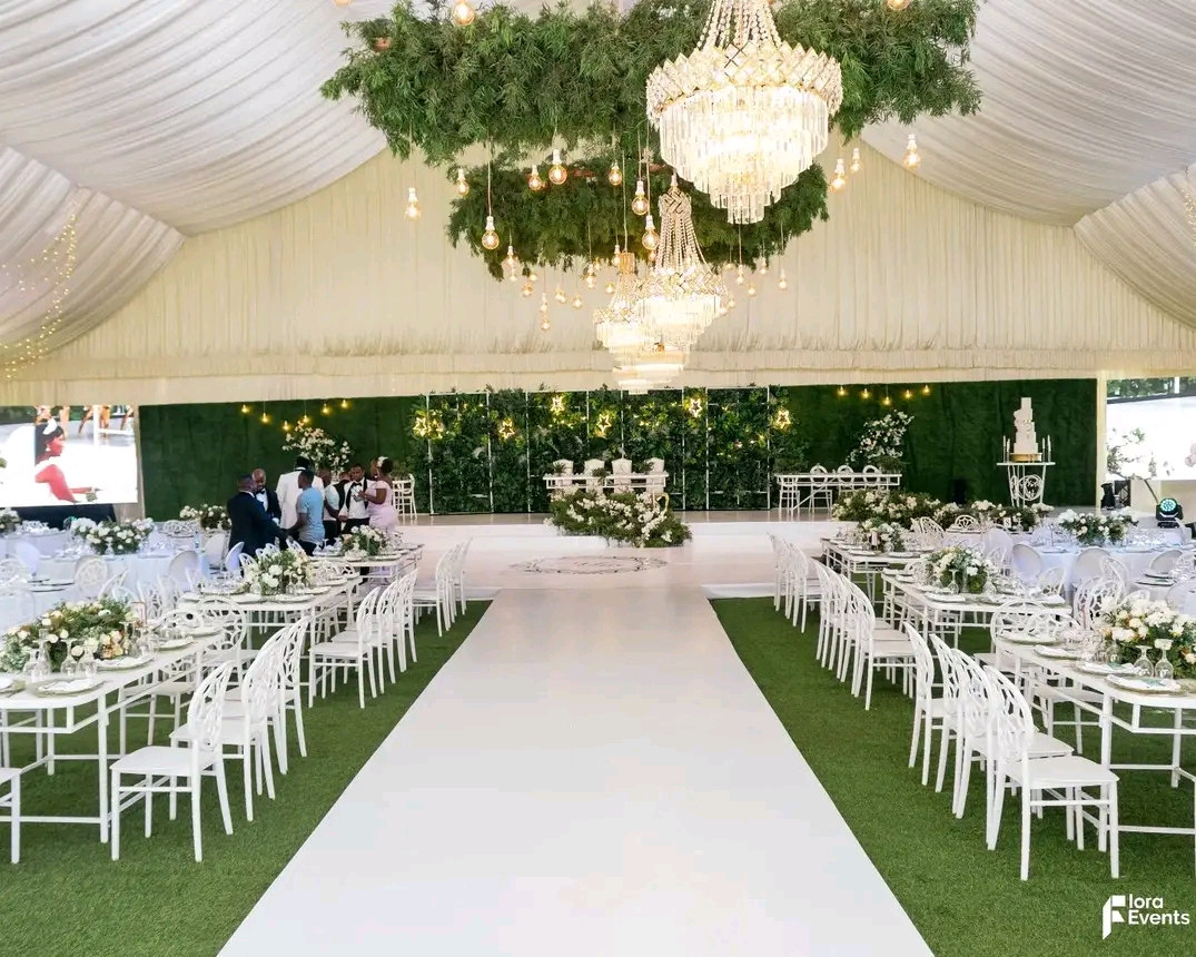 forest green wedding decorations 
