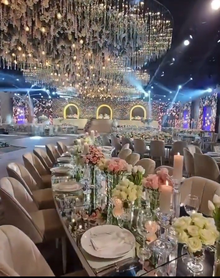 wonderful table set-up 