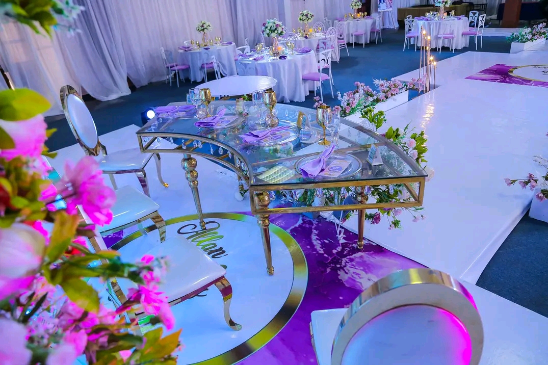 glass table setting 