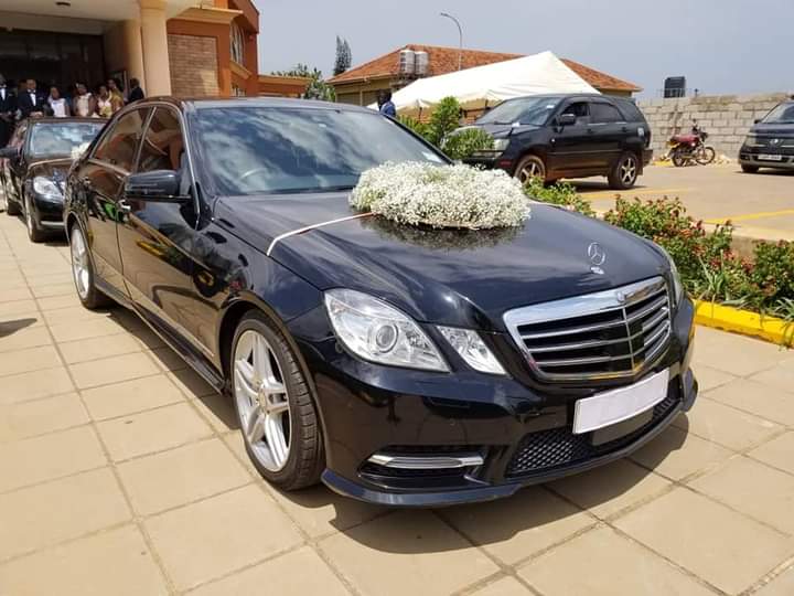 E class w212,  700,000