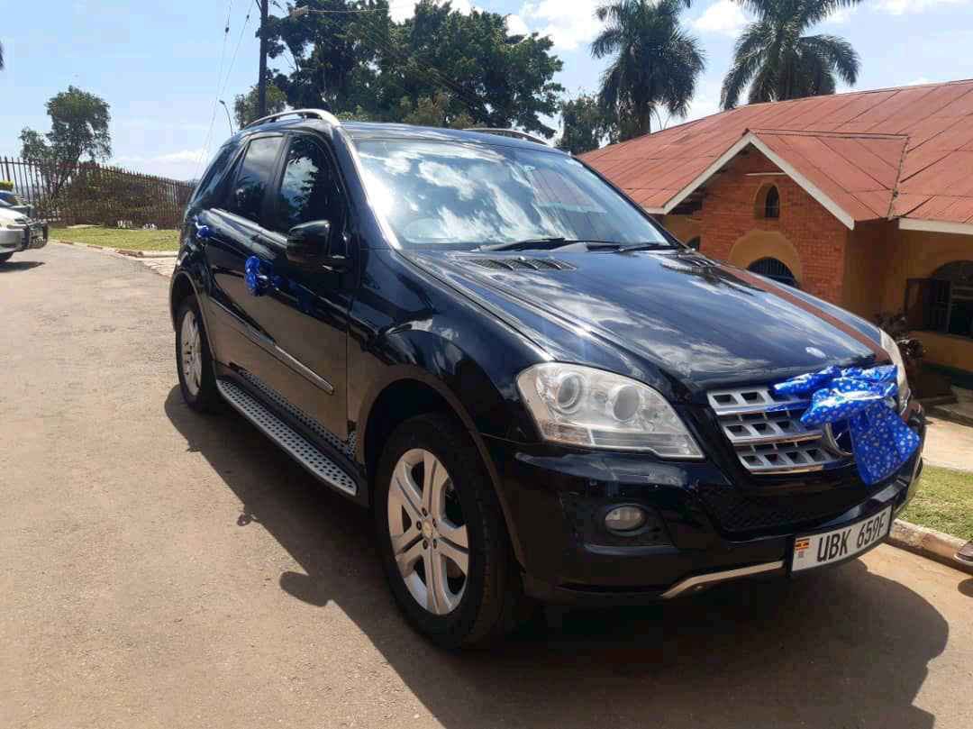 ML 4matic , 700,000