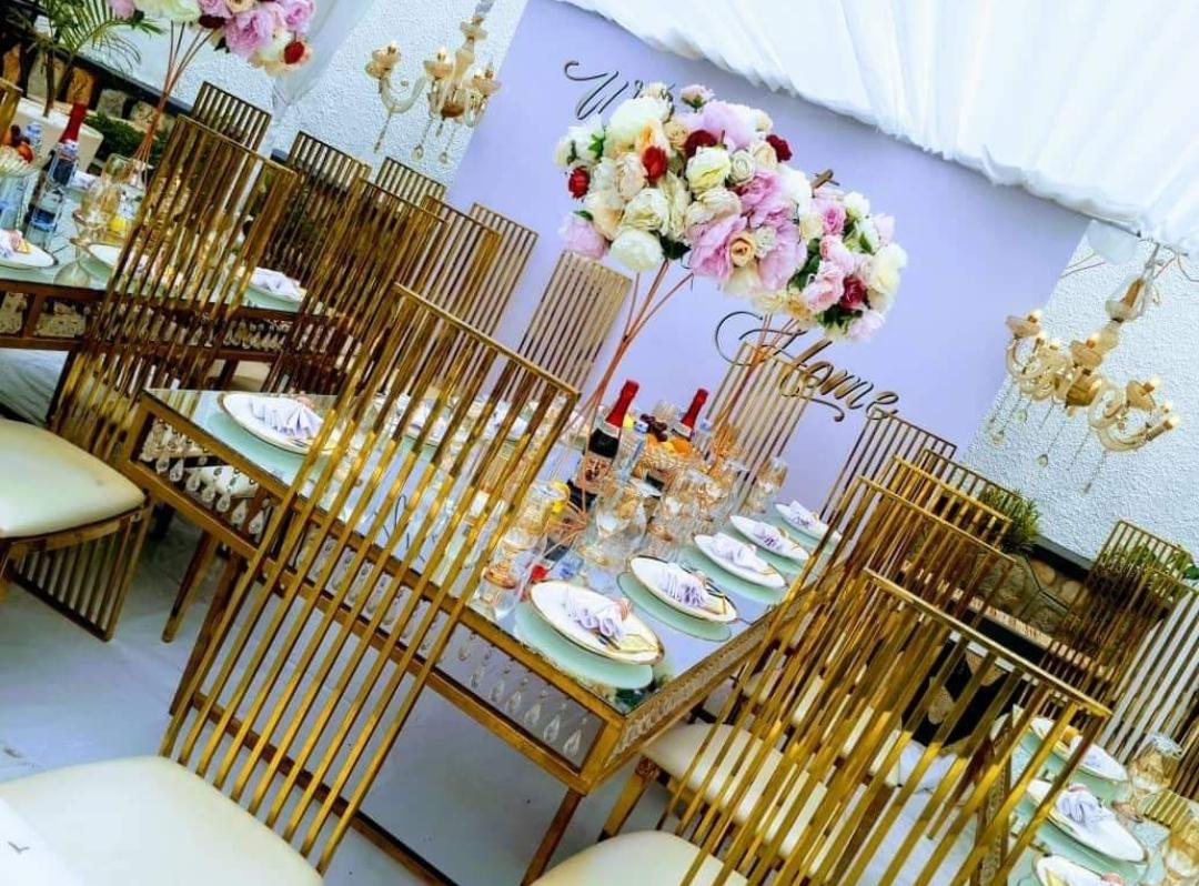 Table setting with glass tables .cd