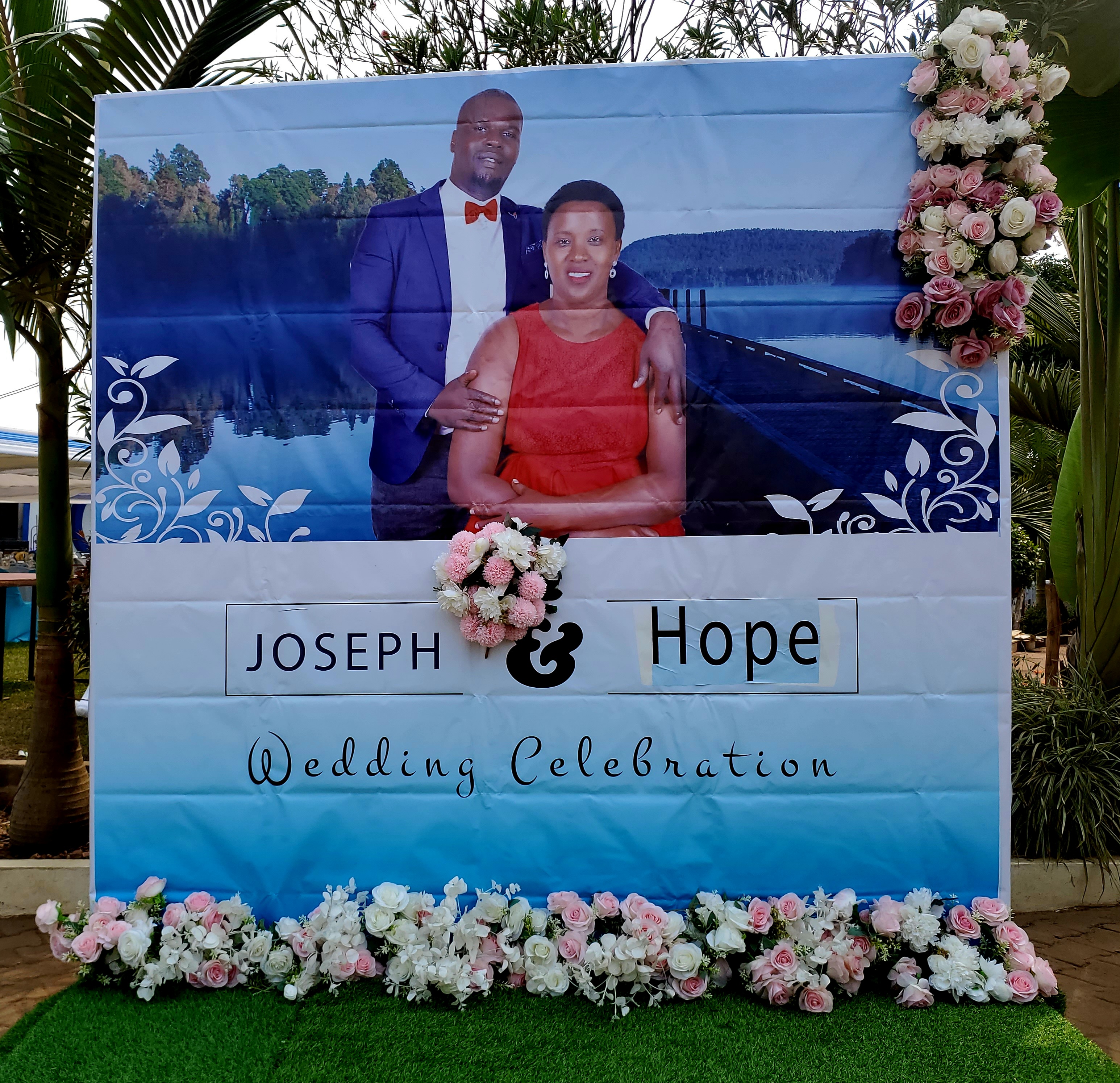 Joseph & hope's photo booth 