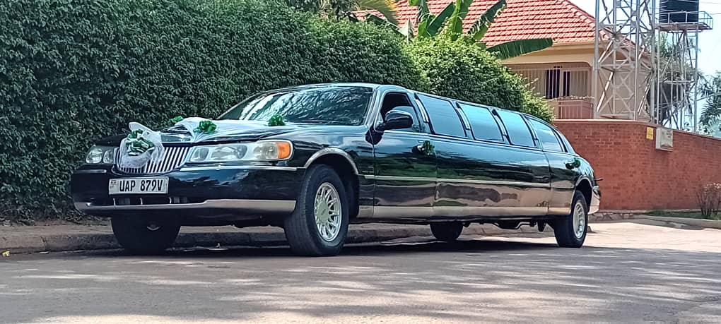 Limousine,  1.3M