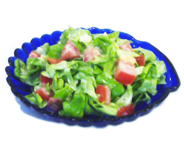 Salad with yogurt
