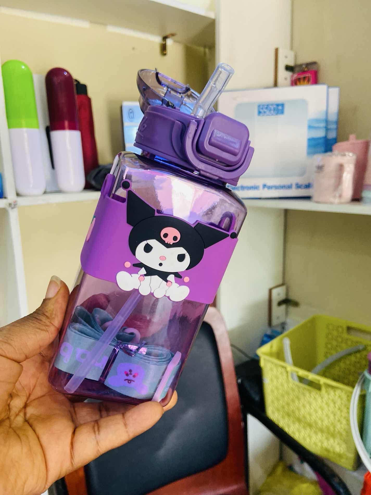 Summer character water bottle 600ml