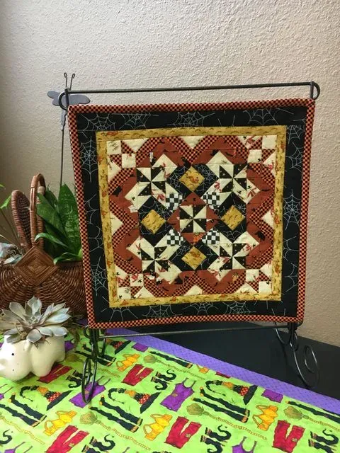 Halloween Mini