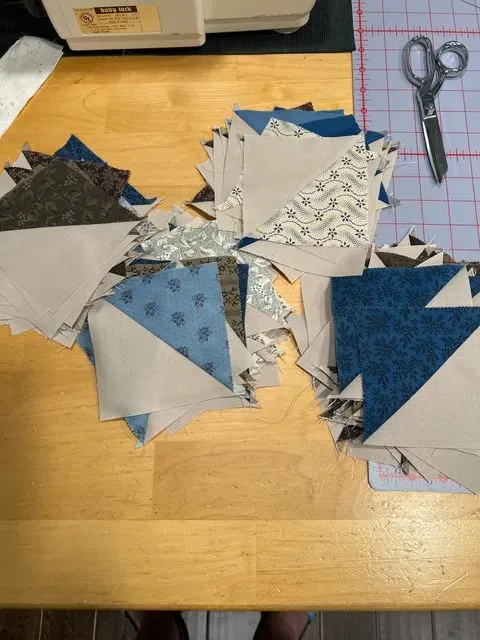 Union Blues Triangles