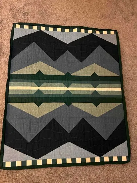 Baby Boulton Quilt