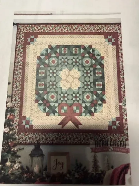Make It Merry Wreath Quilt 