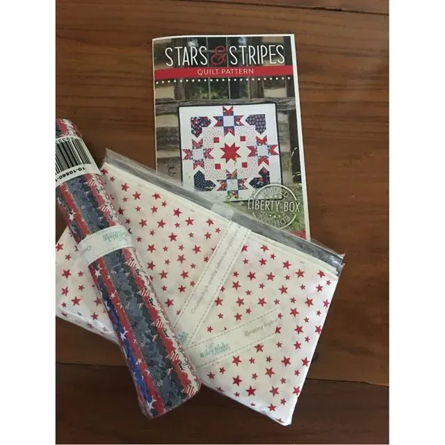 Stars & Stripes Table Topper
