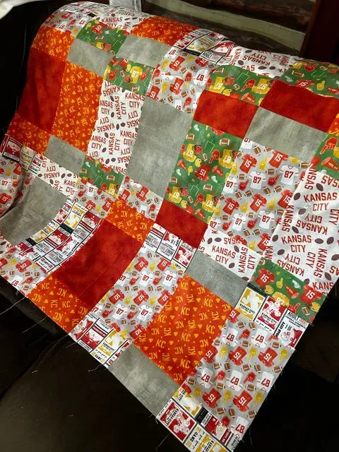 Chiefs Quilt 3