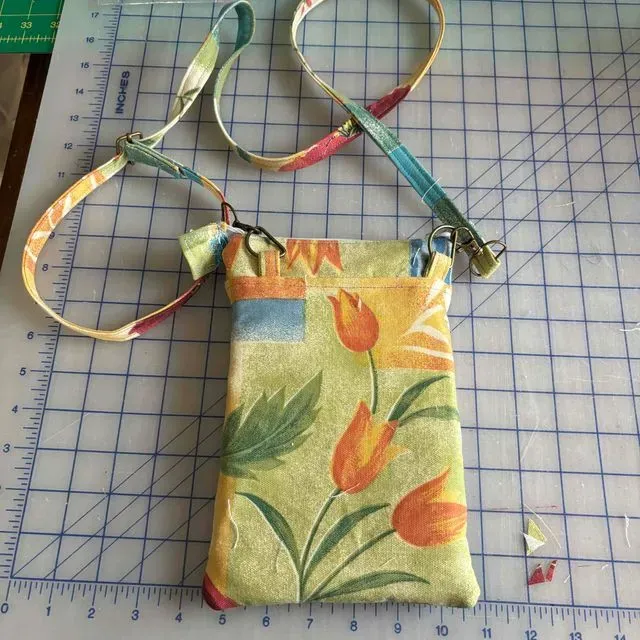Cross BodyBag