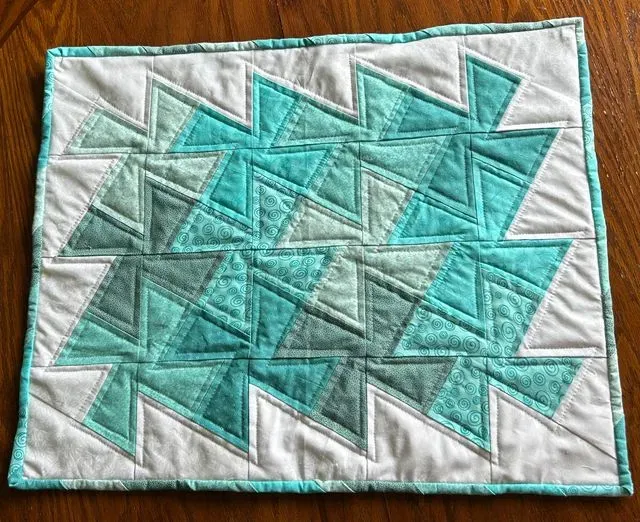 Twisted Table Topper