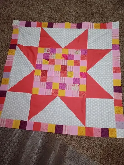 64 Patch Star Baby Quilt 