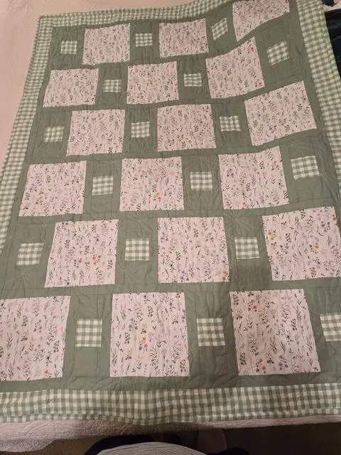 Leslie Quilt