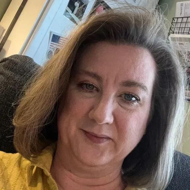 Tina Knight