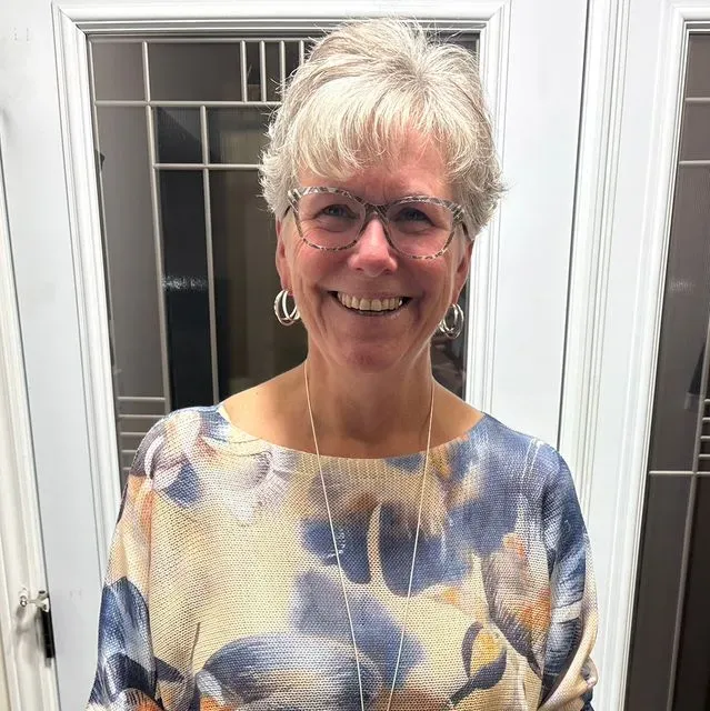 Rhonda Thibault