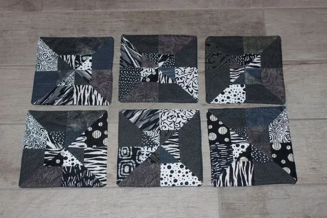 B&W Hotpads