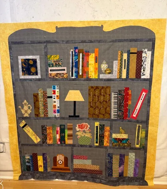 Desmond’s Bookcase Quilt