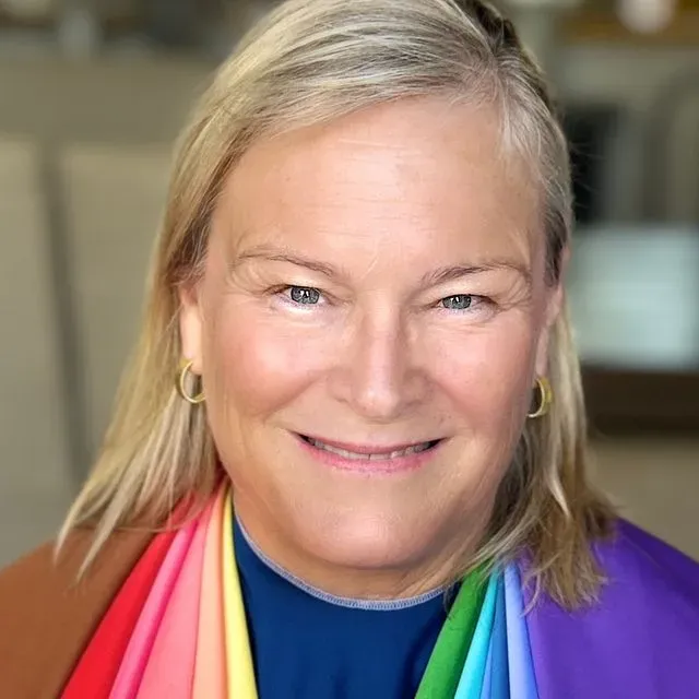 Christy Turnlund