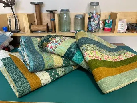 99+ Strip Design Class Quilts