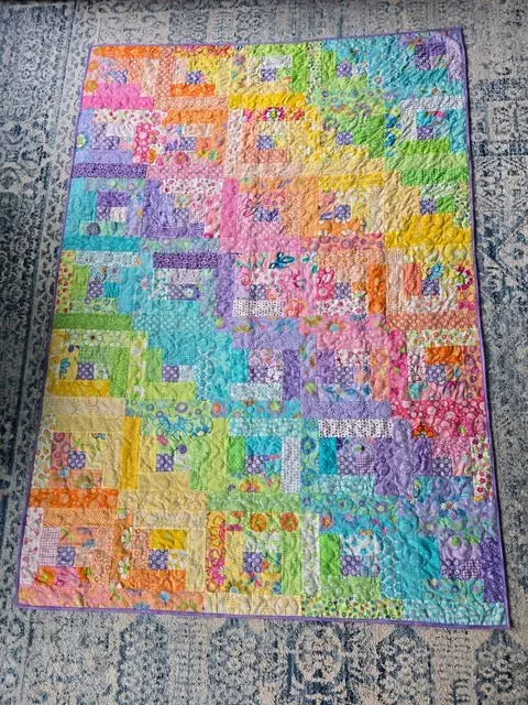 35 Rainbow Log Cabin