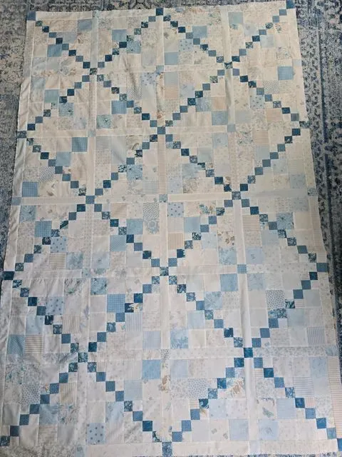 50 Soft Blue Chains