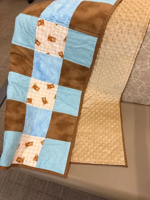 Nicolle’s Baby Bear Quilt 