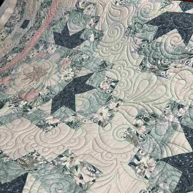 Angela Walters Build A Quilt - Lazy Days