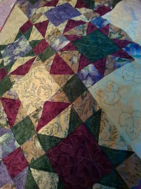 Tablerunner Purple Hand Quilt 