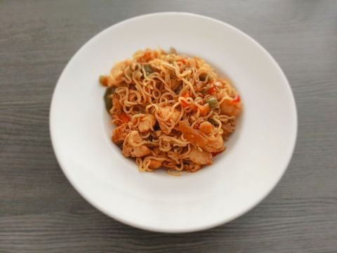 Thai noodles with chicken