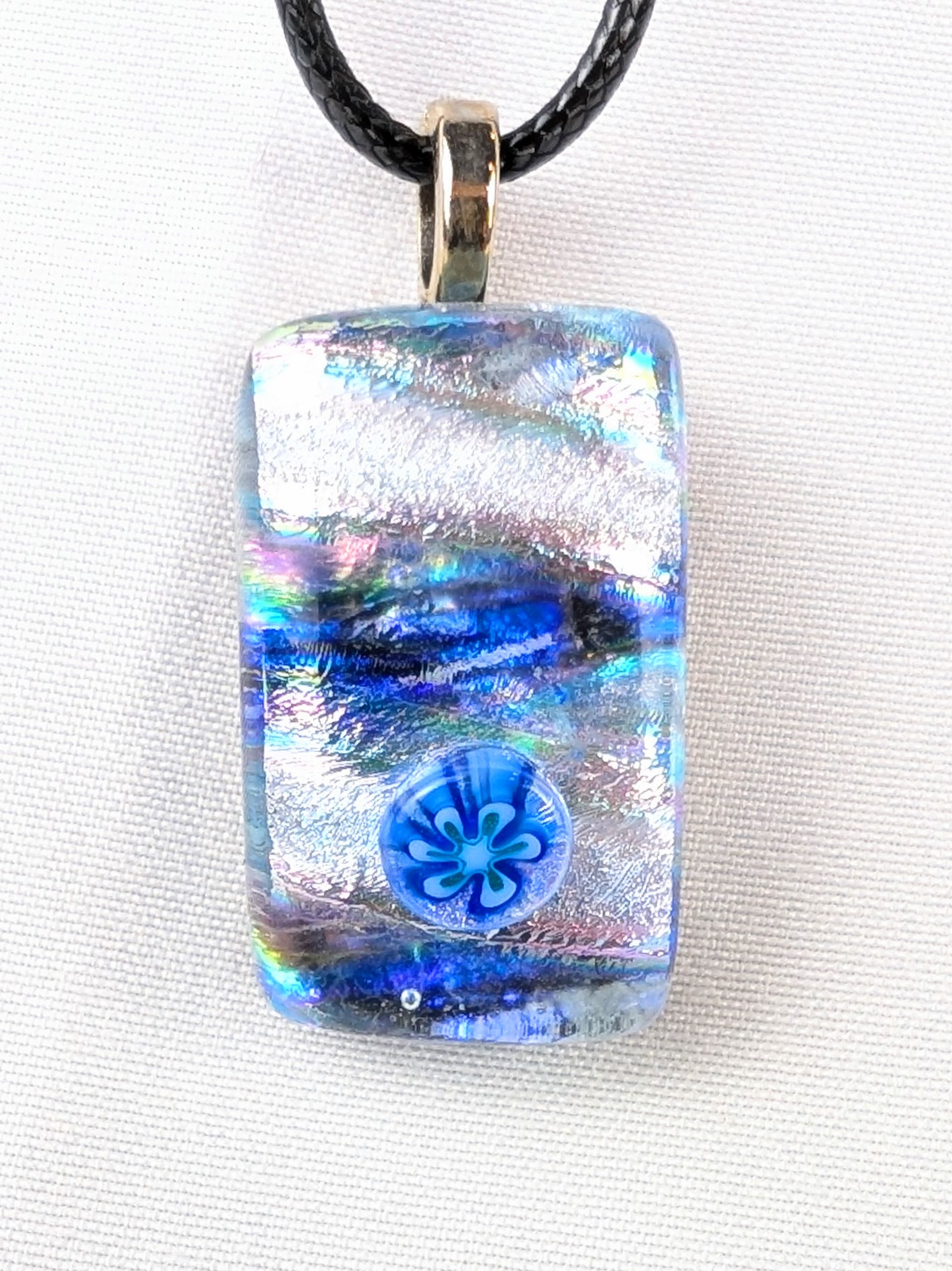 Glass pendant