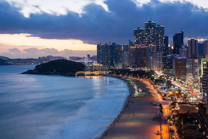 Combining metropolitan adventures with coastal getaways provides a complete South Korean travel experience. Source: Google Images / www.facebook.com.