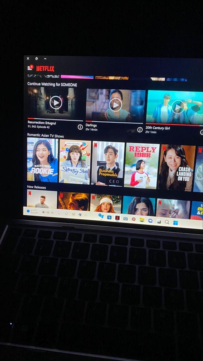 International streaming platforms continue to offer easy access to weekly K-drama releases. Source: Google Images / kr.pinterest.com.