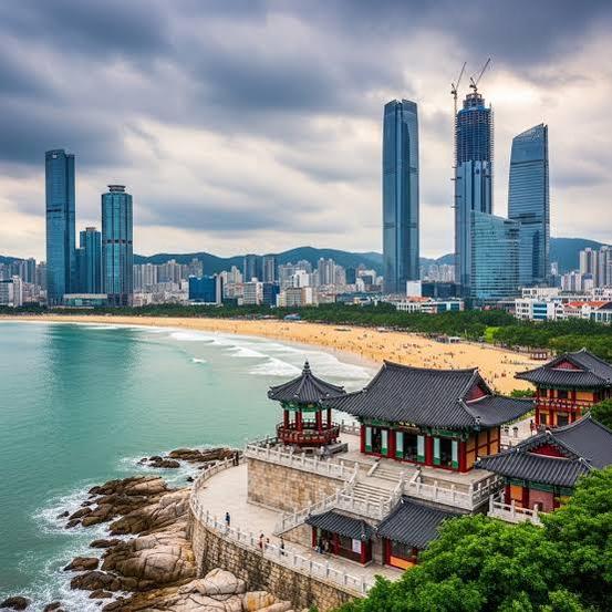 Busan is rapidly evolving from an industrial shipping port into a global coastal culture hub. Source: Google Images / www.facebook.com.