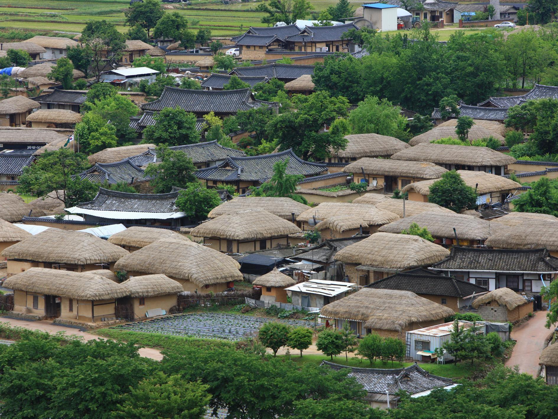 The rural landscapes of Andong, where Lee Jae-myung spent his early childhood.