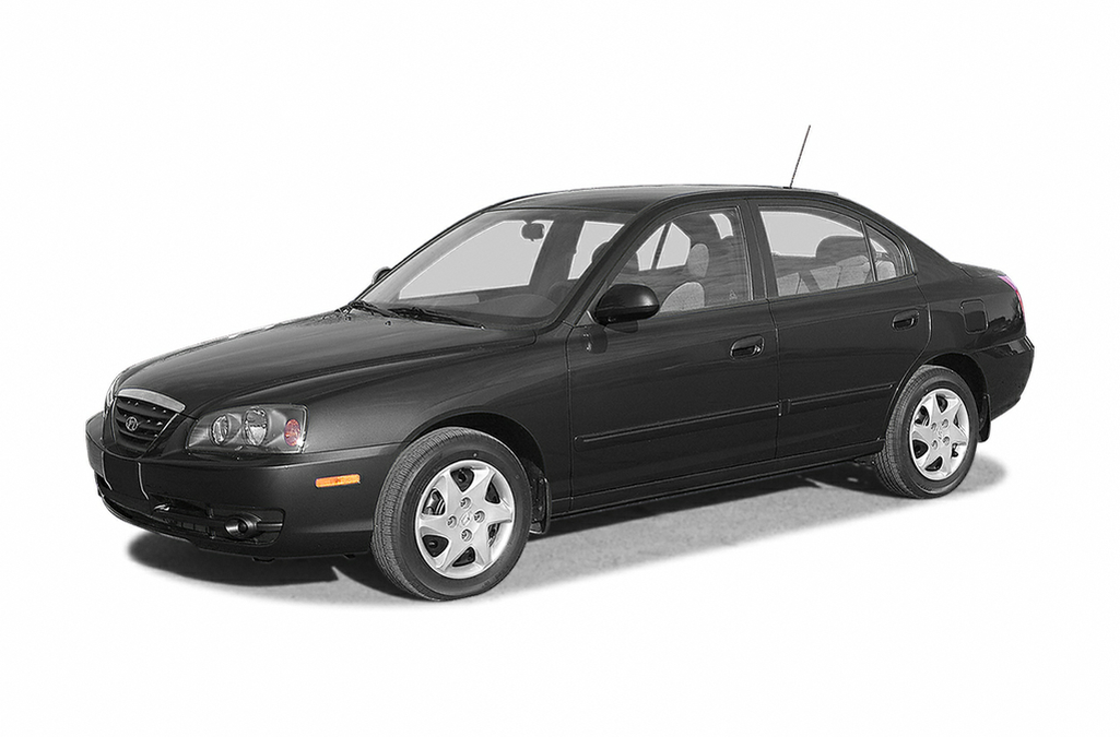The HD generation introduced sophisticated multi-link suspension and pioneered early hybrid technology.